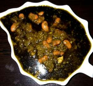 خوراک خورشت قرمه سبزی